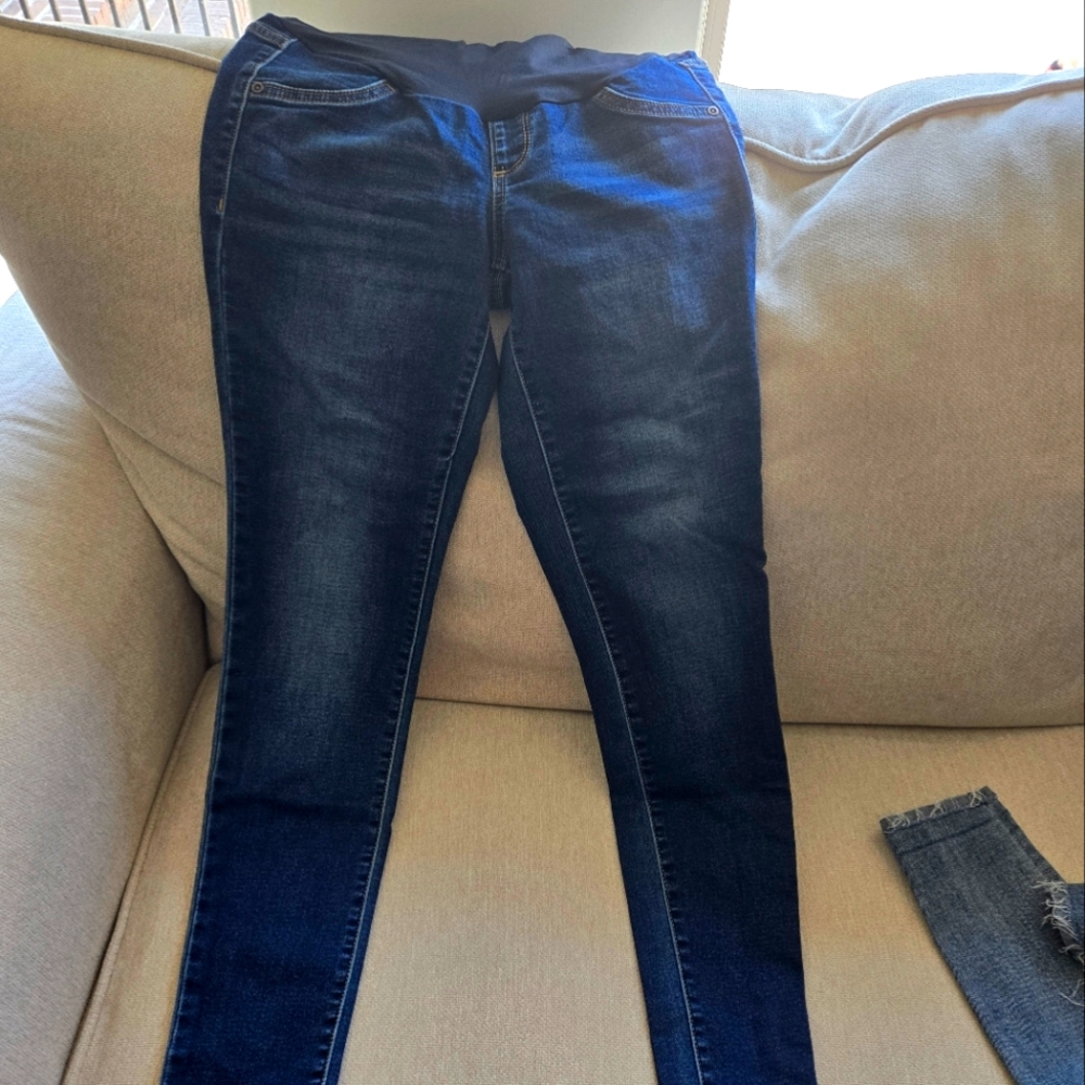 A-GLOW maternity jeans, over the belly, size S